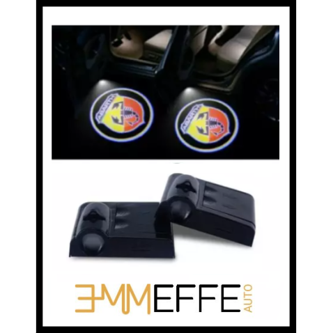 Proiettore Logo LED Abarth per Portiera con Batteria no Fori no Connessioni Plug & Play