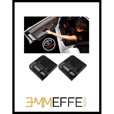 Proiettore Logo LED TOYOTA per portiera Con Batteria no Fori no Connessioni Plug & Play
