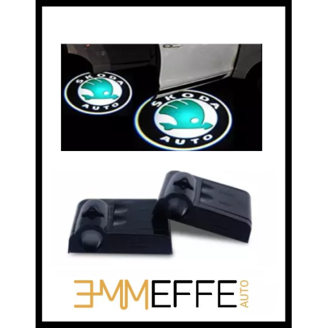 SKODA Fabia 4 kit sotto porta LED Logo