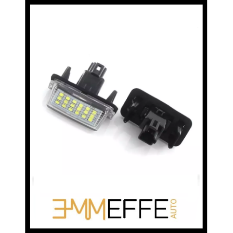 Plafoniera Targa Led Toyota Verso R2 Placchetta Completa Bianca 6000k