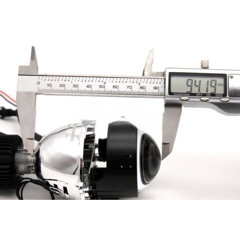 Un Proiettore Lenticolare 2 Pollici Aozoom LED Bi-Led 40w Faro Lente Ultra Compatto Moto Auto