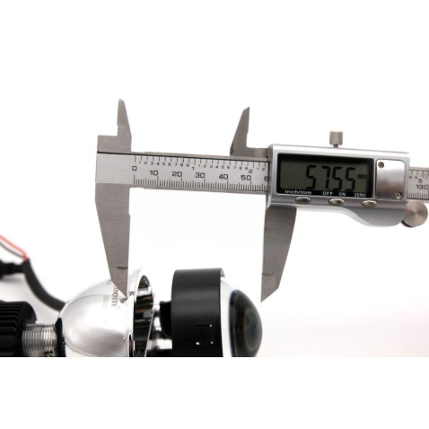 Un Proiettore Lenticolare 2 Pollici Aozoom LED Bi-Led 40w Faro Lente Ultra Compatto Moto Auto